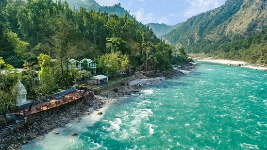 14 Riverside Resorts in Rishikesh for The Ganga Views